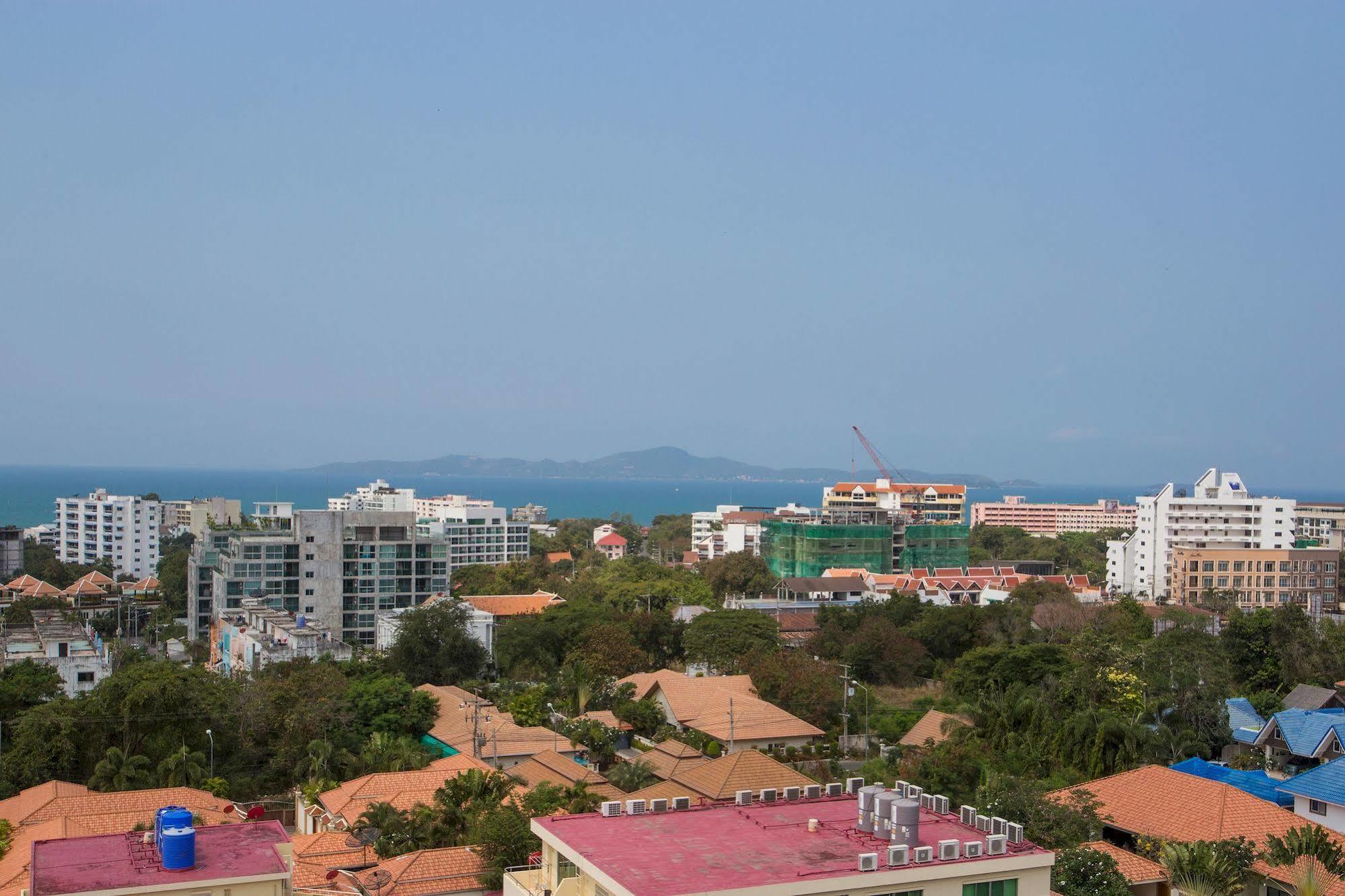 South Beach Pattaya Csomtien-part Kültér fotó